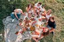Must-Have Picnic Gear: The Essential Items for Outdoor Dining